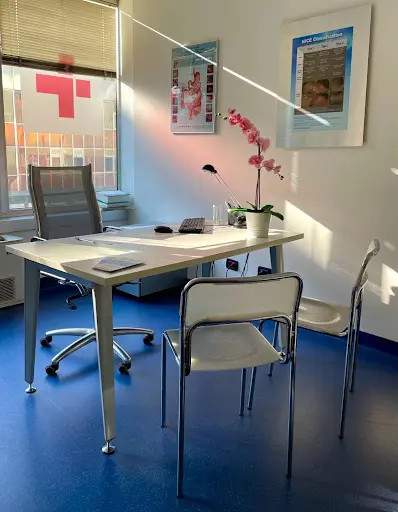 Centro Medico Specialistico Corfù 71 - Poliambulatorio
