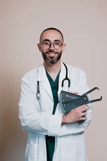 Dott. Angelo Barbagiovanni Piseia