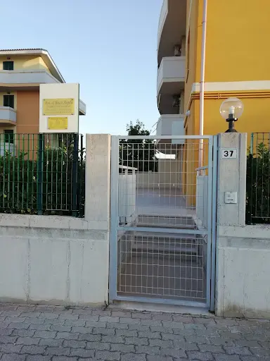 Bucci Angela