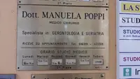 Poppi Dr. Manuela