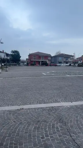 Medico di medicina generale con specializzazione in chirurgia generale-vascolare